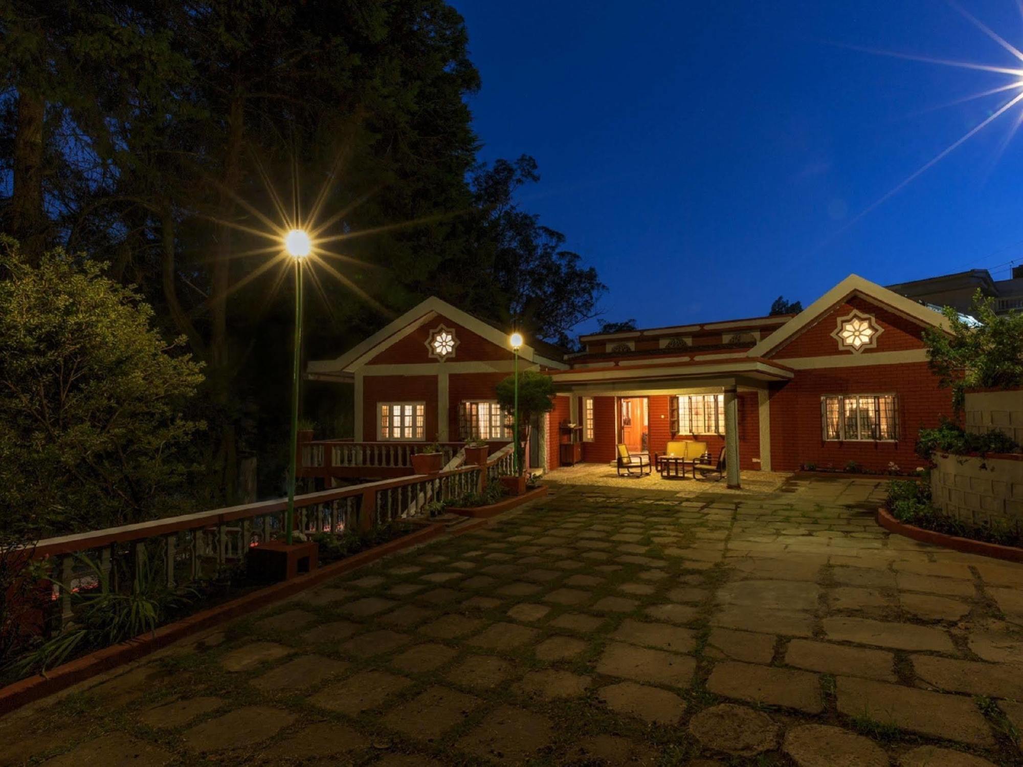 Bed and Breakfast The Red House Utakamand Zewnętrze zdjęcie