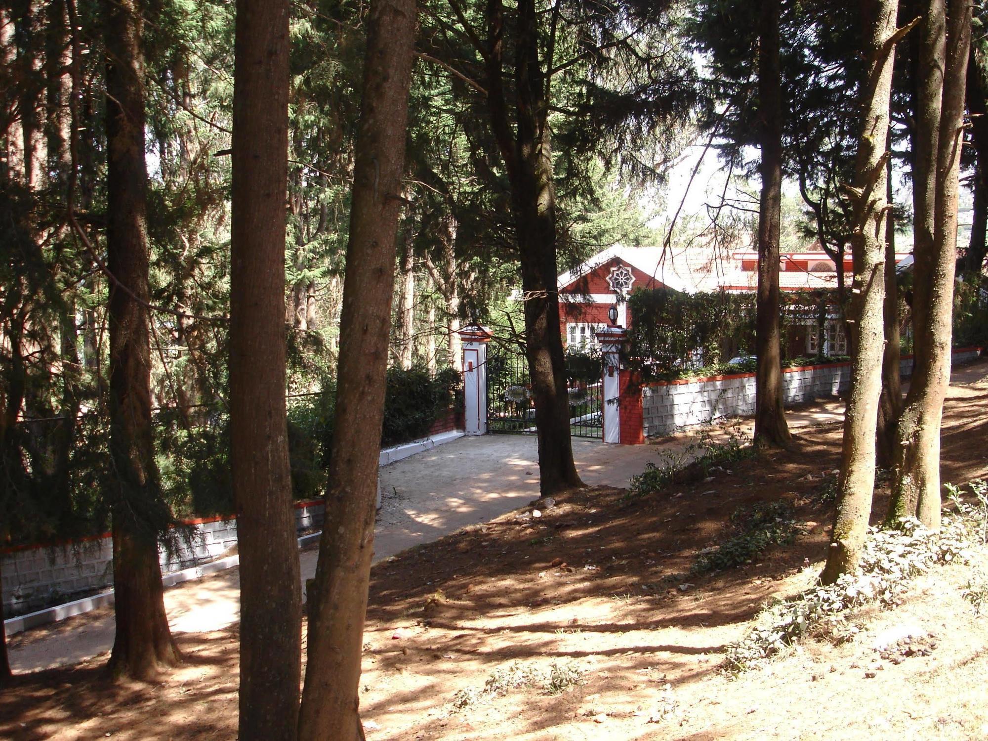 Bed and Breakfast The Red House Utakamand Zewnętrze zdjęcie
